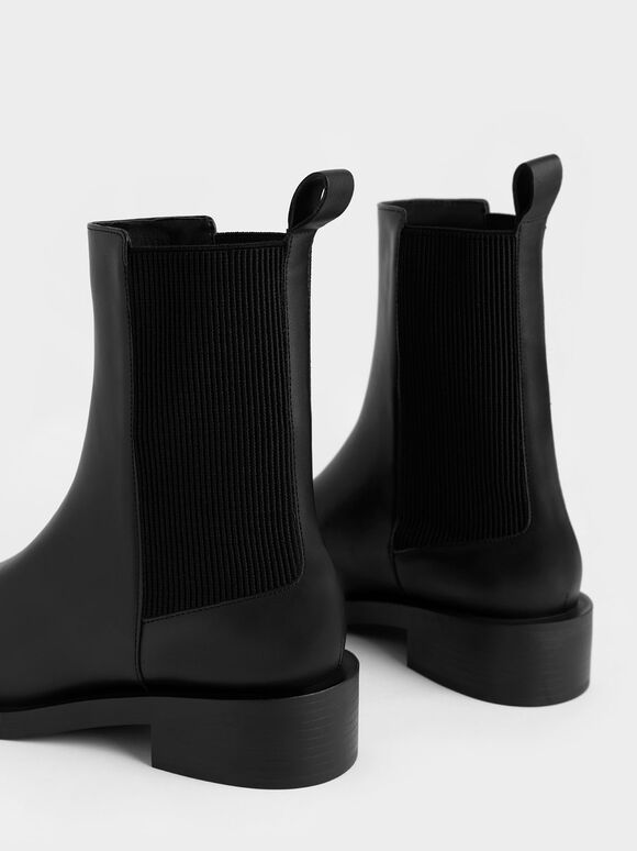 Women's Boots | Shop Exclusive Styles - CHARLES & KEITH DE