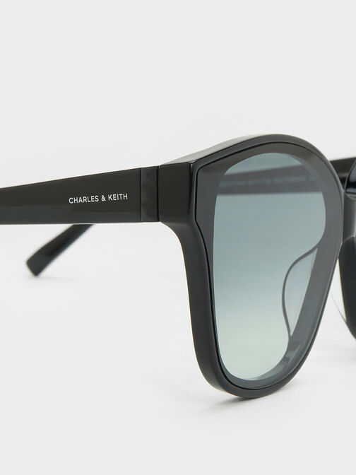 Recycled Acetate Classic Square Sunglasses, Black, hi-res