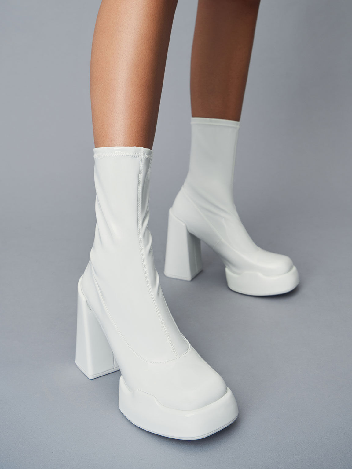 Lula Patent Block Heel Boots, Light Grey, hi-res