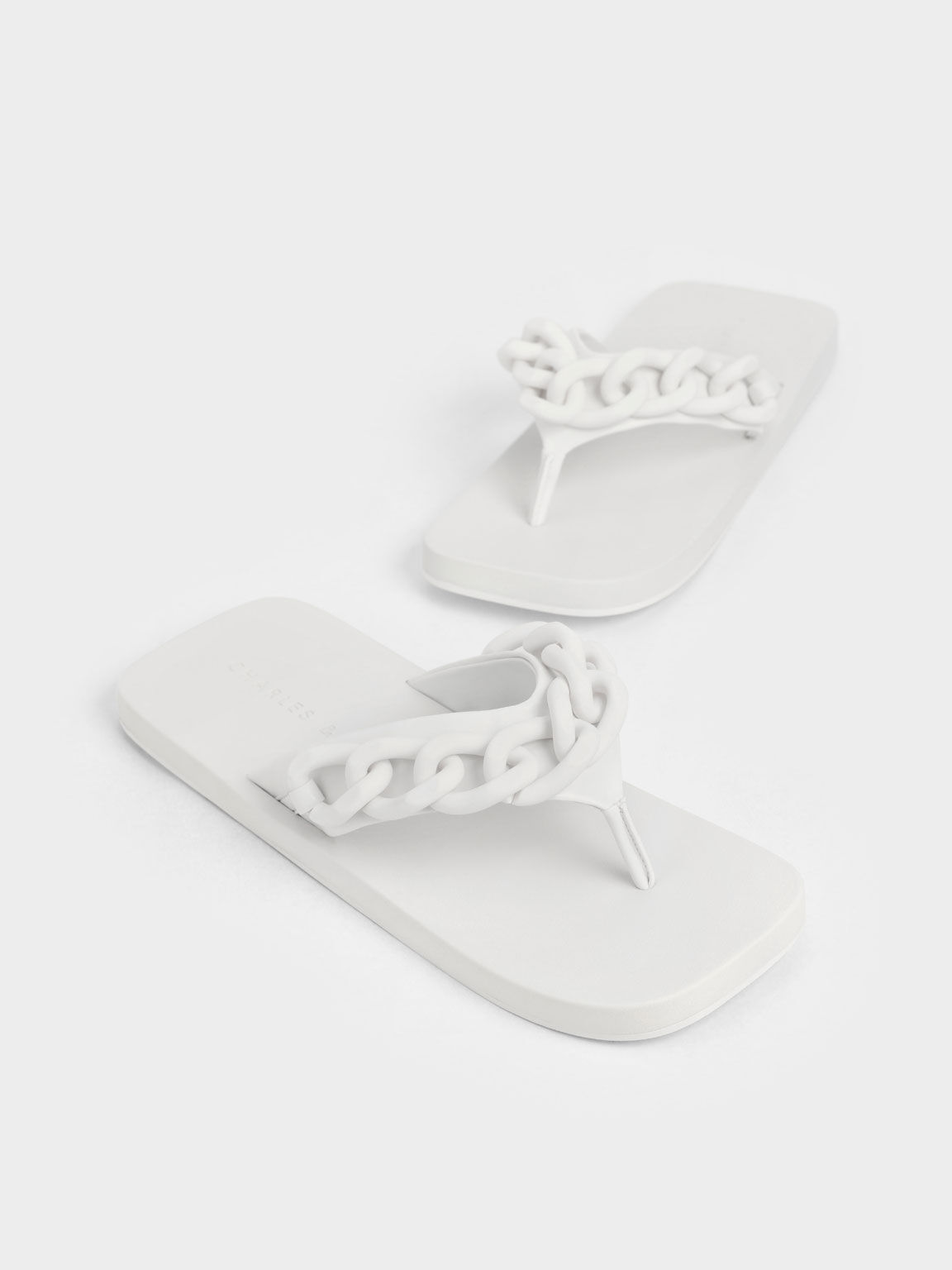 Chain Link Thong Sandals, White, hi-res