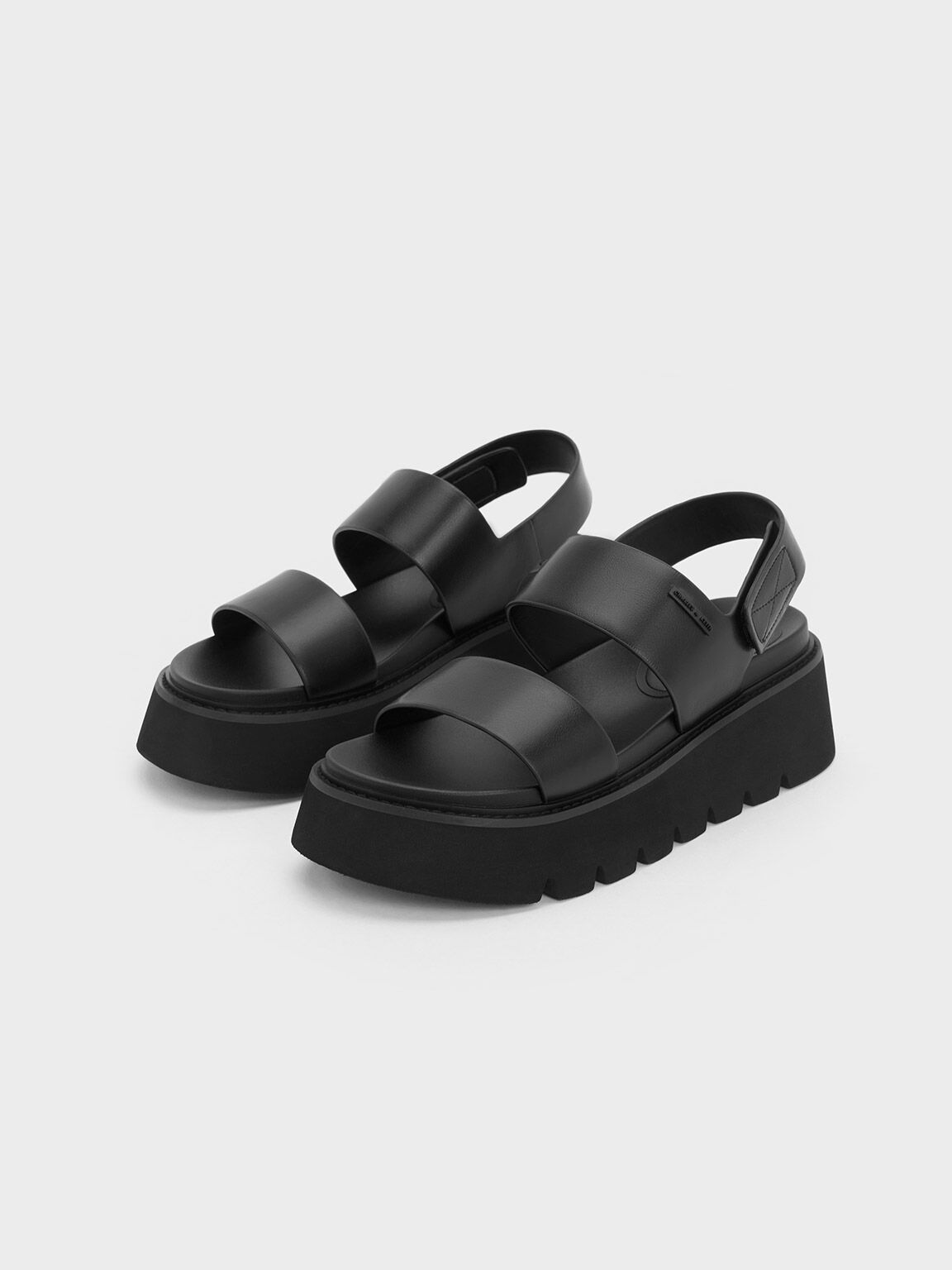 Black Chunky Flatform Sandals - CHARLES & KEITH DE