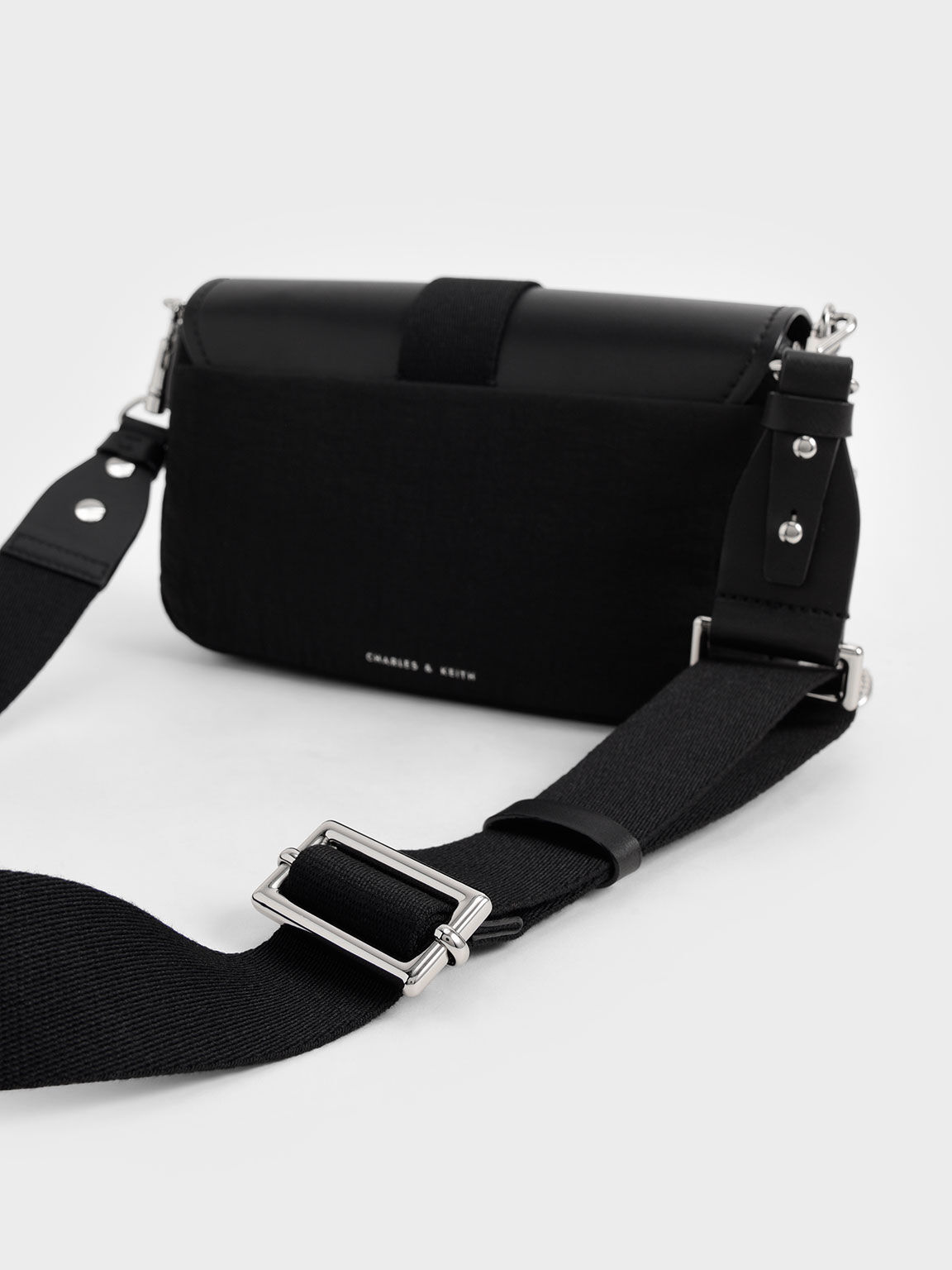 Aspen Metallic Belt Buckle Shoulder Bag, Black, hi-res