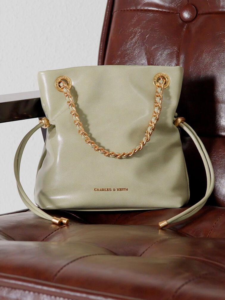 Borsa a tracolla Arya con manici doppi e catena intrecciata, Pale Olive, hi-res
