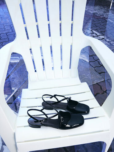 Patent Crossover Buckled Slingback Flats, Black Patent, hi-res