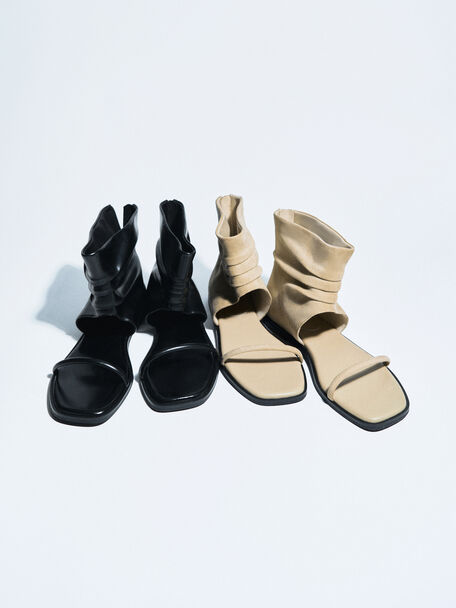 Sandalias tipo bota Joplin fruncidas de ante sint&eacute;tico, Beige, hi-res