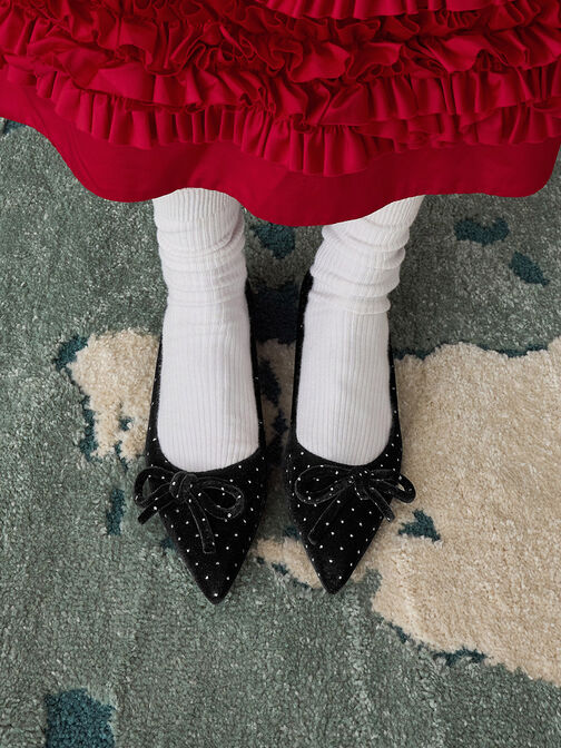 Pumps met fluwelen strik en puntige neus en kitten-hak, Zwart getextureerd, hi-res