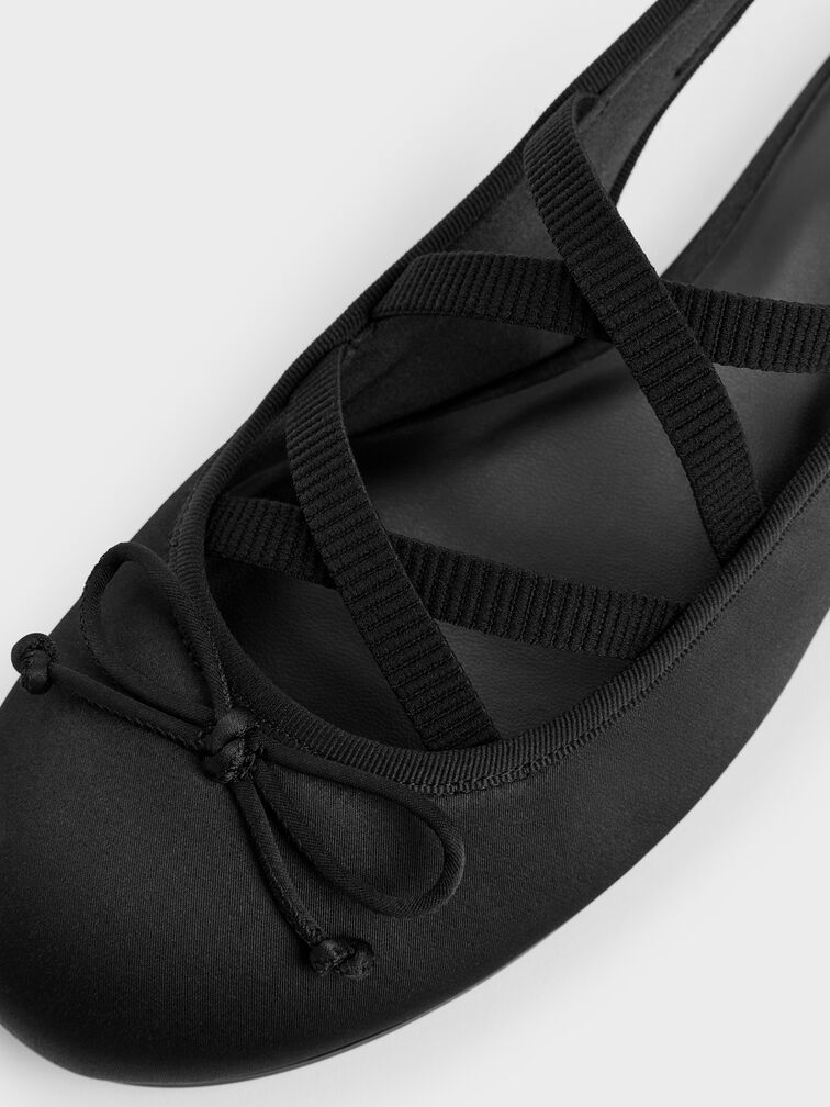 Satin-Ballerinas mit Crossover-Slingback, Schwarz mit Textur, hi-res