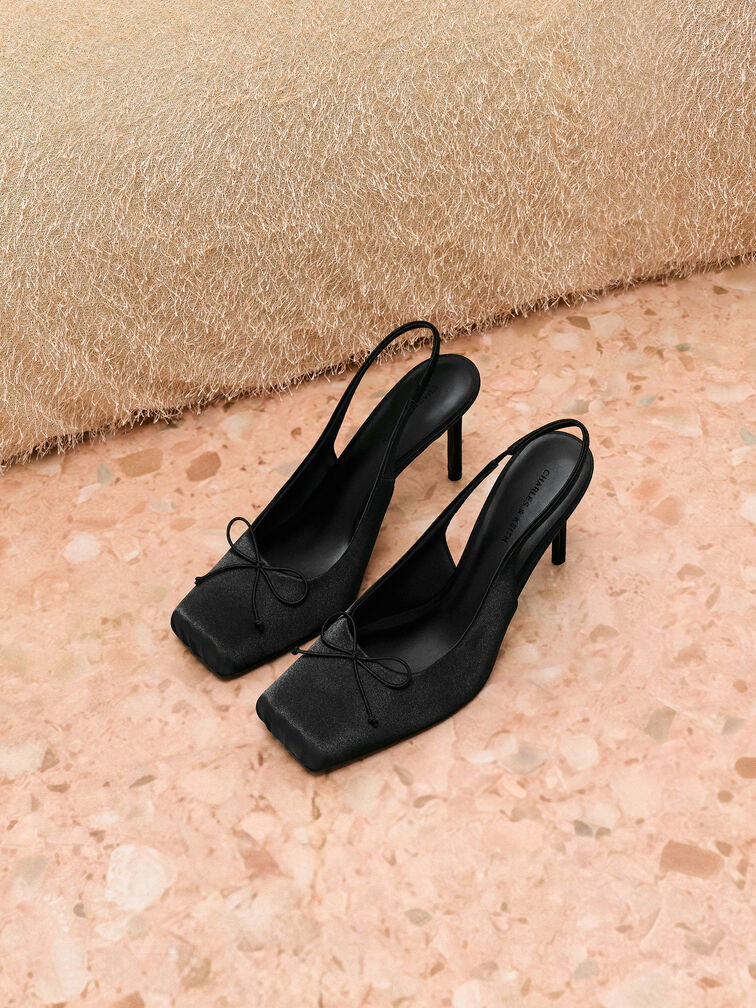 Satin-Slingpumps mit Raffung und Stilettoabsatz, Schwarz mit Textur, hi-res