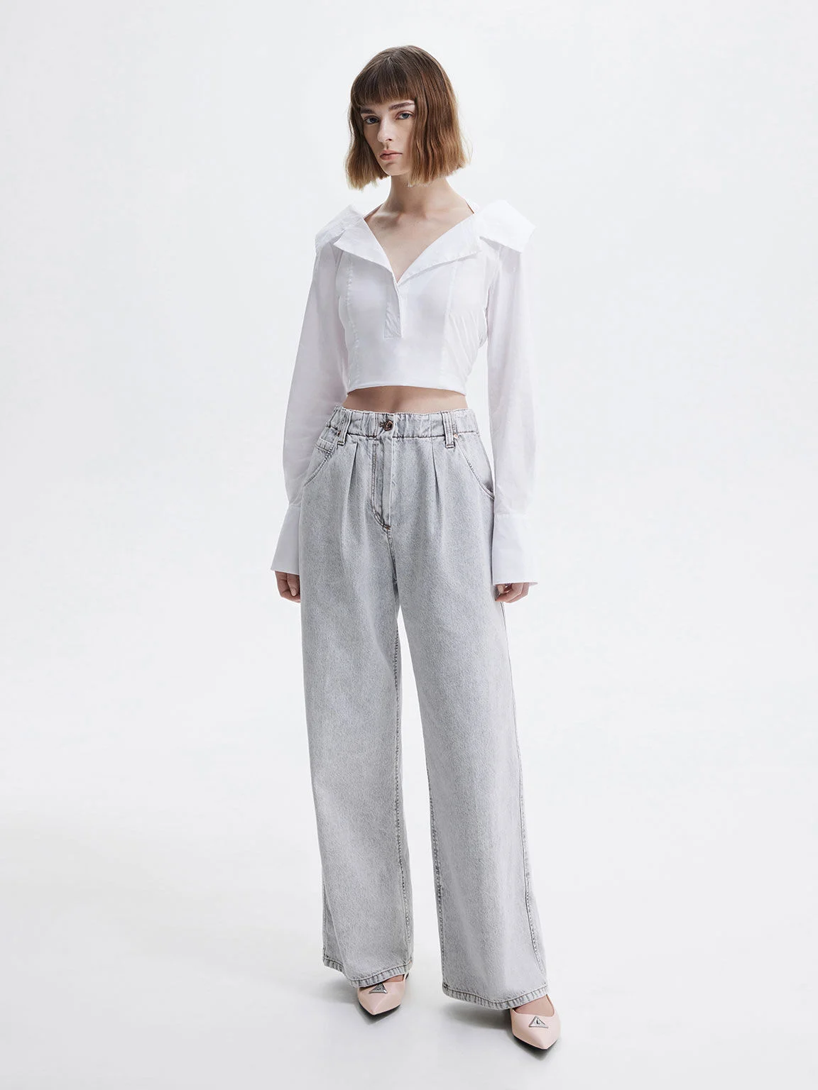 Damesballerina's Trice met metallic accent en spitse neus in nude - CHARLES & KEITH