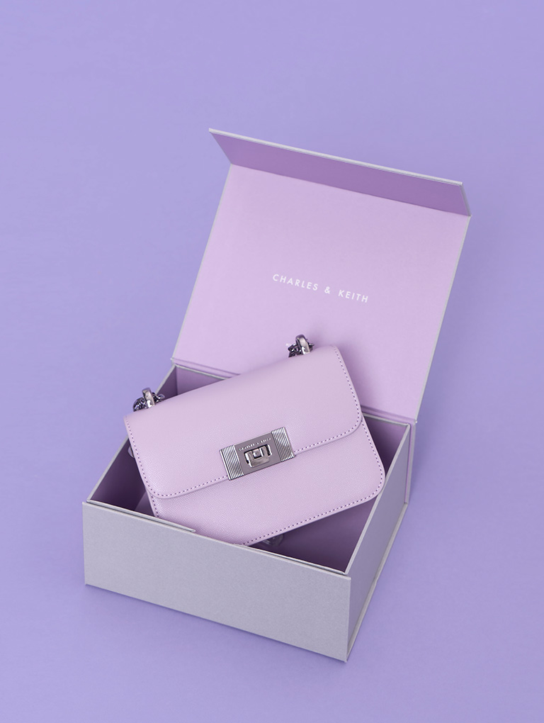 Alia Chain-Strap Crossbody Bag in purple – CHARLES & KEITH