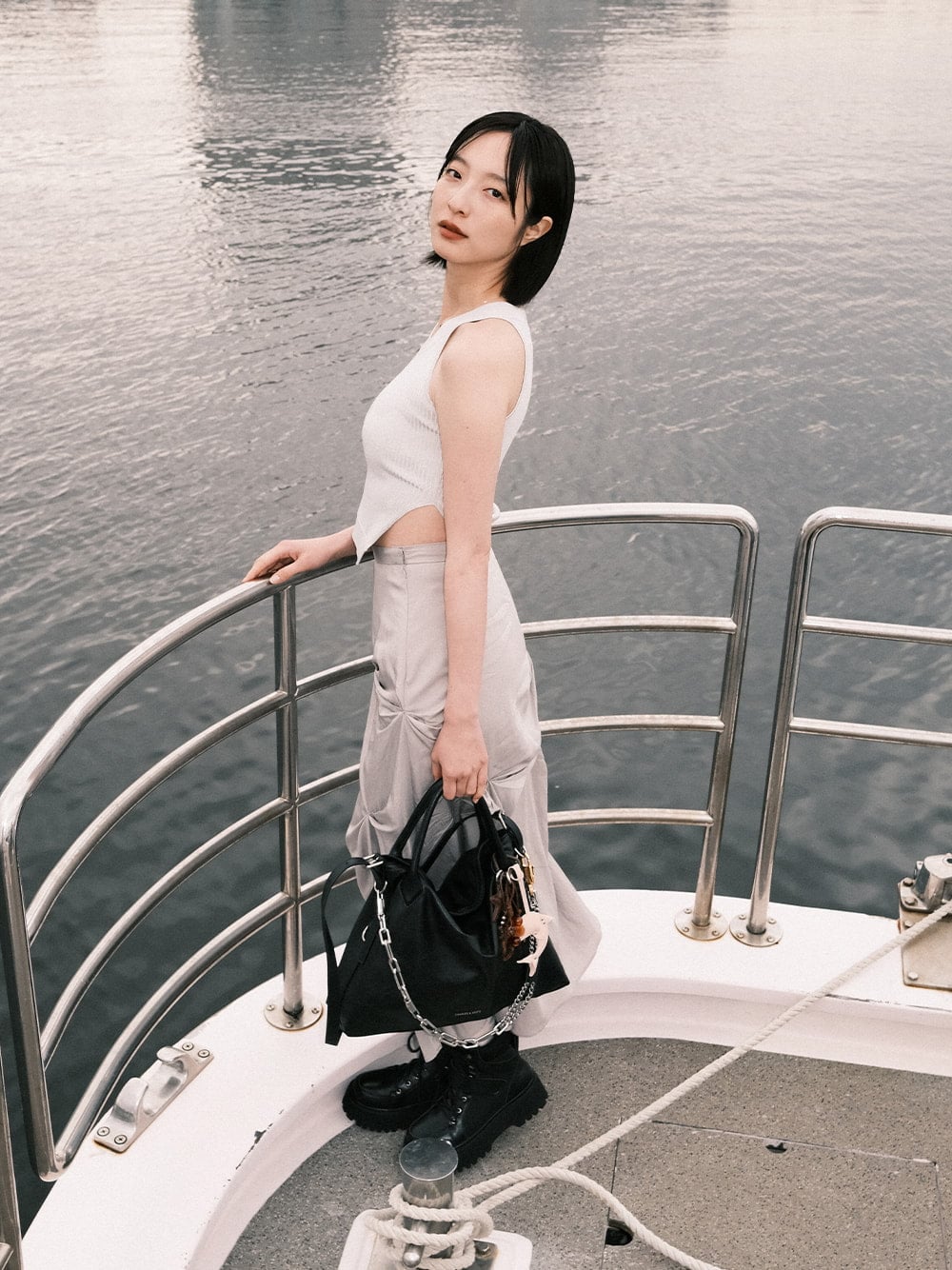 Women’s Delfina chain tote bag, as seen on Saki Soto - CHARLES & KEITH