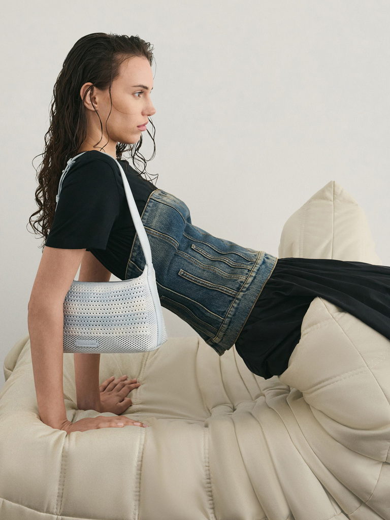 Women’s Ida checkered knitted shoulder bag in sea salt blue - CHARLES & KEITH