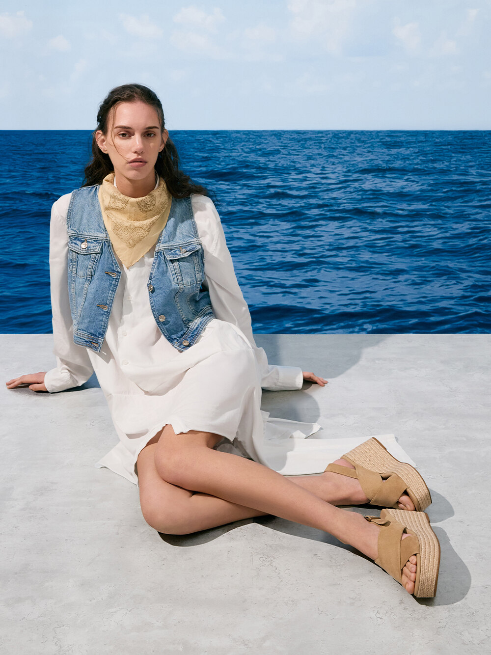   - CHARLES & KEITH