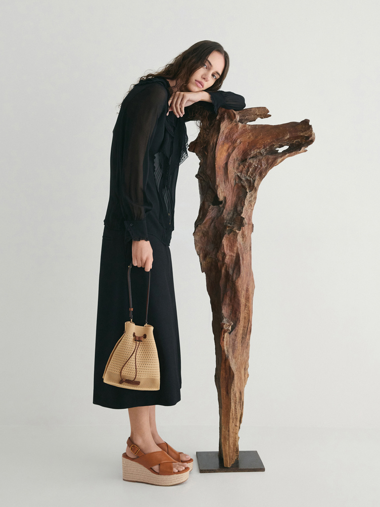 Women’s Ida knitted bucket bag in beige - CHARLES & KEITH