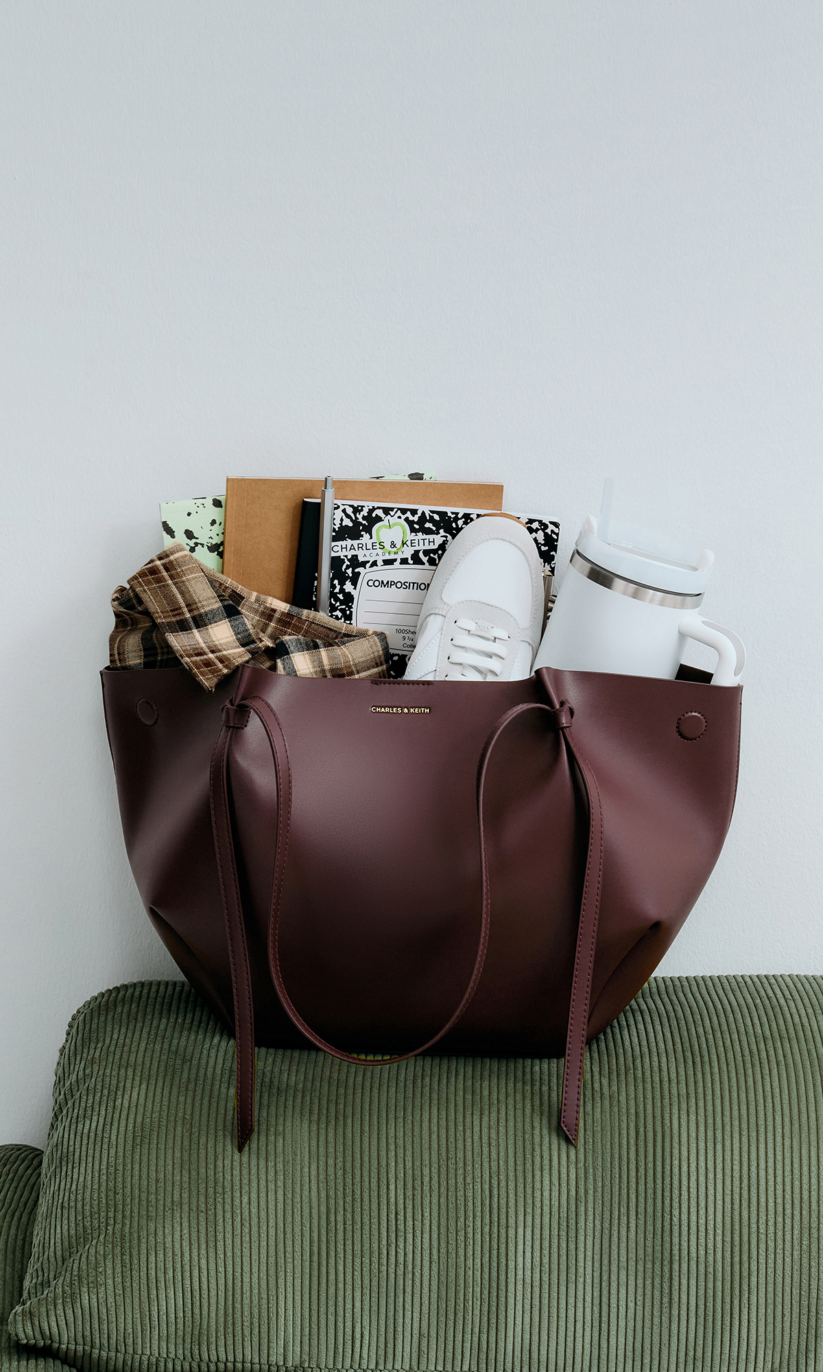 CHARLES & KEITH