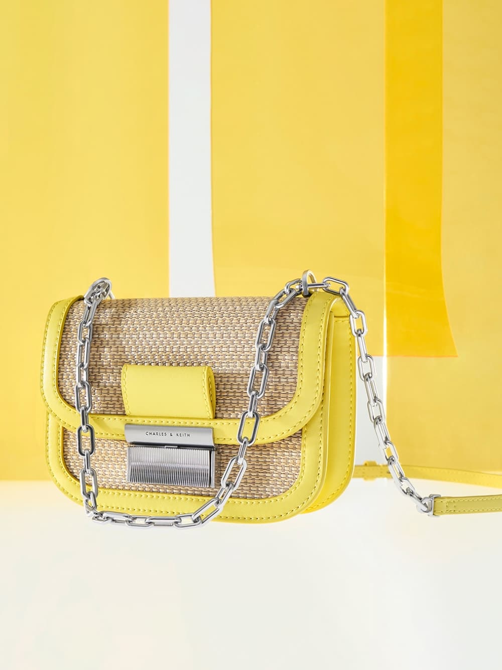 Women’s yellow Charlot raffia chain strap bag - CHARLES & KEITH