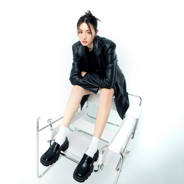 Women’s Perline chunky loafers in black, as seen on Mizfreckle - CHARLES & KEITH