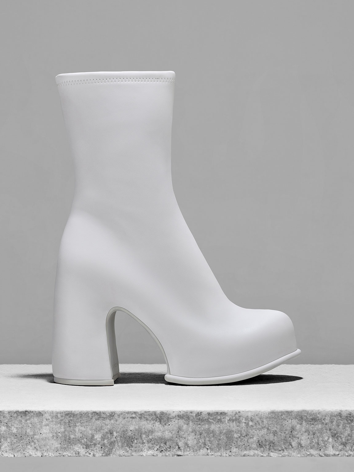 White Pixie Platform Ankle Boots - CHARLES & KEITH ES
